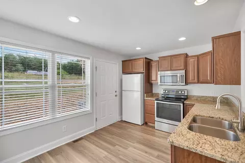 331 Blacksnake Rd, Pickens, SC 29671 photo 8