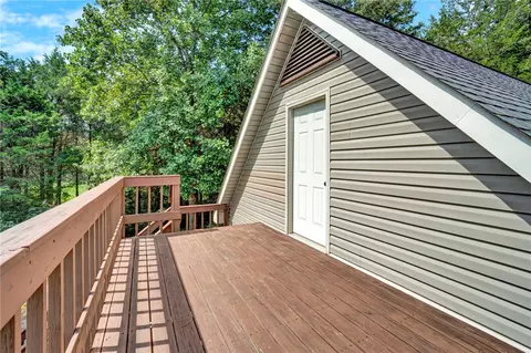 Exterior - 547 Crest Dr, Easley, SC 29640 photo 11 of 19
