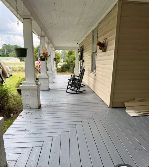 511 N Main St, Honea Path, SC 29654 photo 7