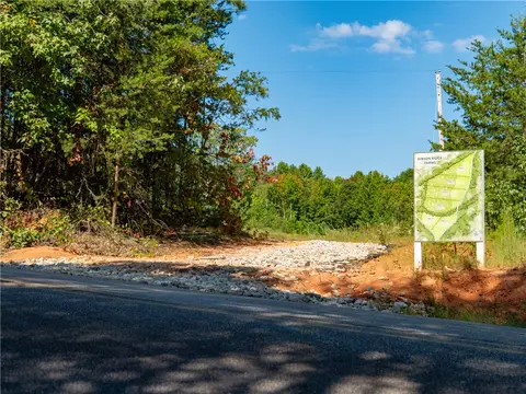06 Hood Rd, Easley, SC 29640 photo 3