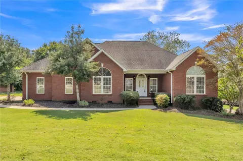 104 Palancar Ct, Anderson, SC 29621