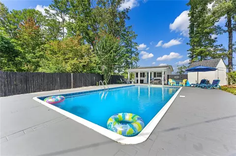 Exterior - 46 Mason Dr, Walhalla, SC 29691 photo 13 of 16
