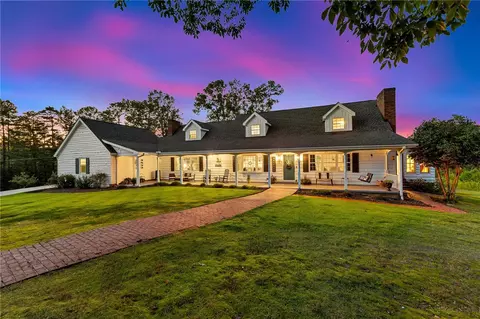 46 Mason Dr, Walhalla, SC 29691