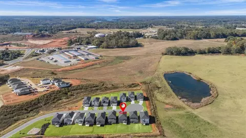 View/Area - 408 Shortleaf Ln, Pendleton, SC 29670 photo 3 of 5