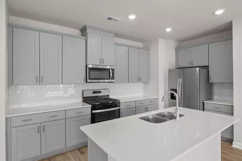 Kitchen - 408 Shortleaf Ln, Pendleton, SC 29670 photo 1 of 4