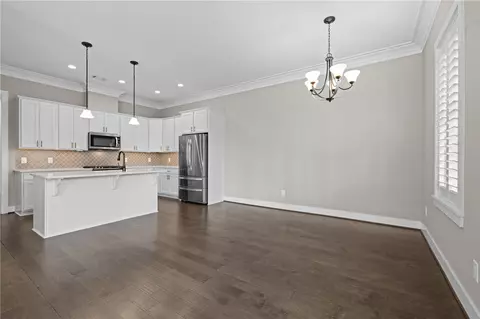 Dining - 218 Tuttle St, Clemson, SC 29631 photo 1 of 2