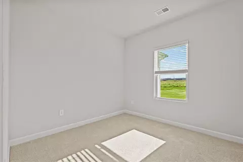 Bedroom - 407 Shortleaf Ln, Pendleton, SC 29670 photo 1 of 10