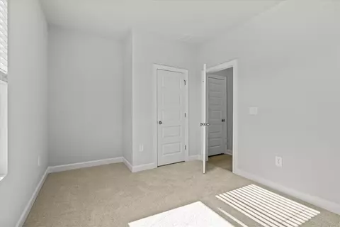 Bedroom - 407 Shortleaf Ln, Pendleton, SC 29670 photo 2 of 10