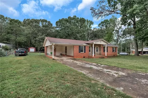 228 Hogg Rd, Williamston, SC 29697