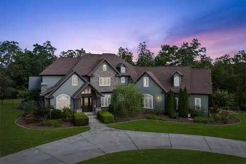 520 Sixteenth Cir, Walhalla, SC 29691