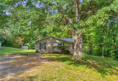 1389 Earls Bridge Rd, Easley, SC 29640