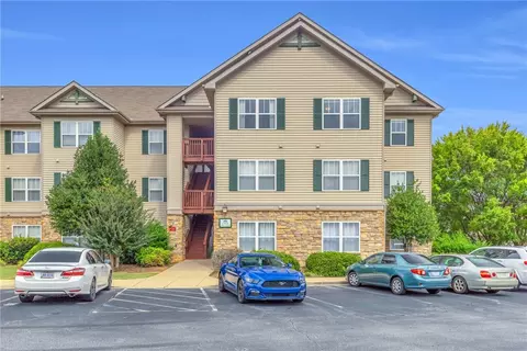 1431 Harts Ridge Dr, Seneca, SC 29678
