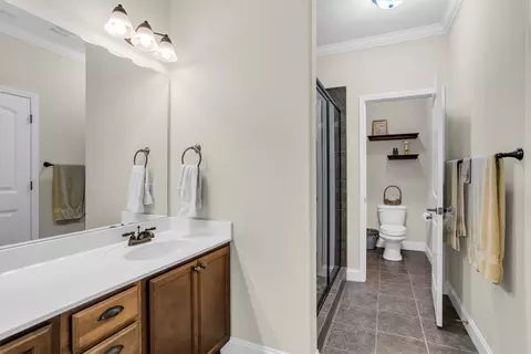 Bath - 79 Angus Run, Seneca, SC 29672 photo 3 of 5