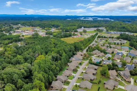 View/Area - 79 Angus Run, Seneca, SC 29672 photo 1 of 1