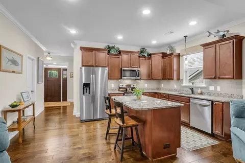 Kitchen - 79 Angus Run, Seneca, SC 29672 photo 2 of 4