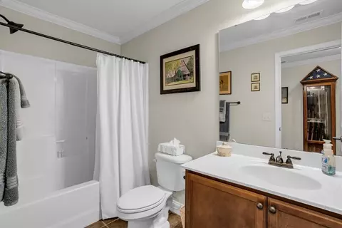 Bath - 79 Angus Run, Seneca, SC 29672 photo 5 of 5