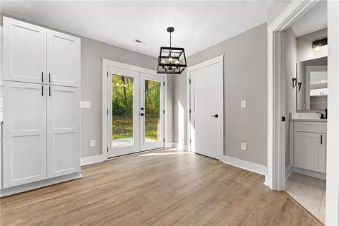 Entry Way - 340 Code Cir, Seneca, SC 29678 photo 2 of 5