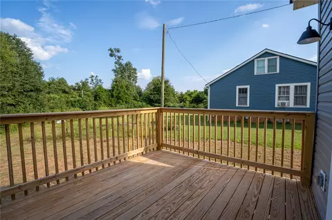 405 S Cherry St, Seneca, SC 29678 photo 16