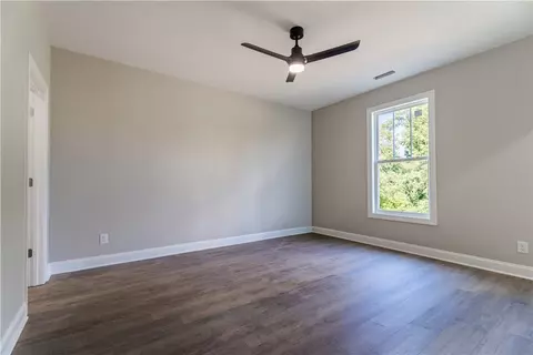 405 S Cherry St, Seneca, SC 29678 photo 23