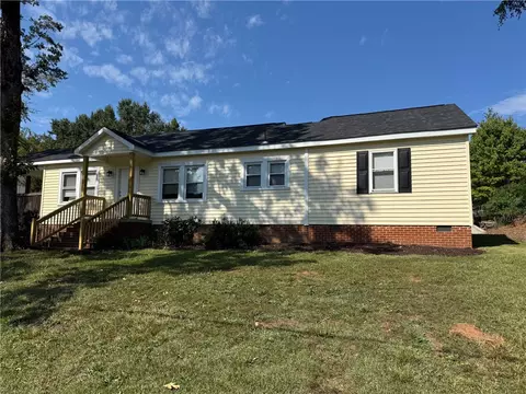 Exterior - 112 Elm St, Clemson, SC 29631 photo 3 of 4