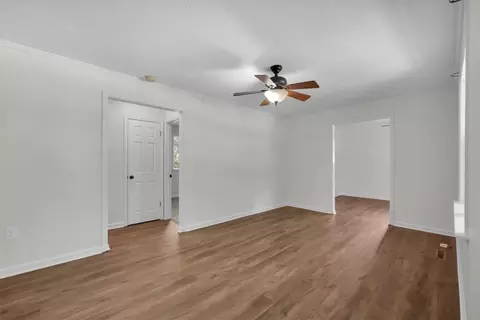 Living - 108 Pineview Dr, Liberty, SC 29657 photo 1 of 4
