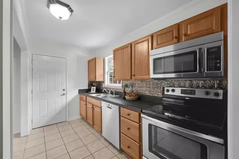 Kitchen - 108 Pineview Dr, Liberty, SC 29657 photo 1 of 2