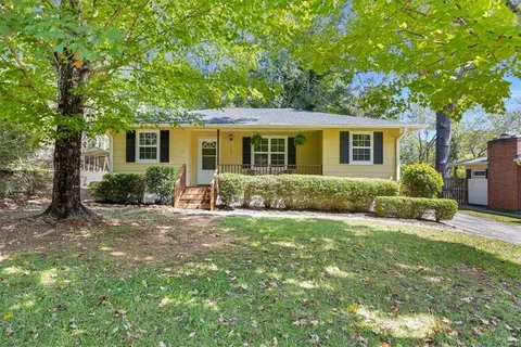 108 Pineview Dr, Liberty, SC 29657