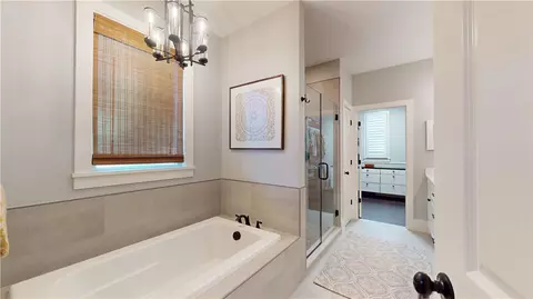 Bath - 200 Pershing Ave, Clemson, SC 29631 photo 2 of 8