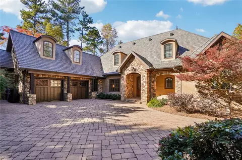 812 Top Ridge Dr, Sunset, SC 29685