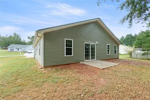 123 Spruce Ave, Greer, SC 29651 photo 38