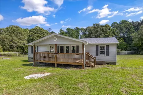 352 Riggins Rd, Pickens, SC 29671 photo 2