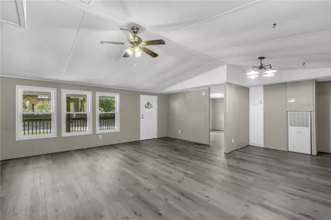 352 Riggins Rd, Pickens, SC 29671 photo 13