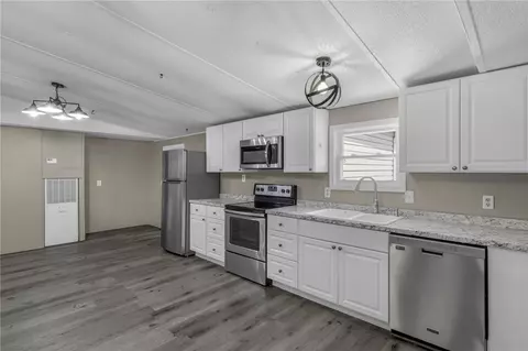352 Riggins Rd, Pickens, SC 29671 photo 10