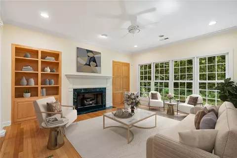 Living - 600 Downs Loop, Clemson, SC 29631 photo 2 of 6