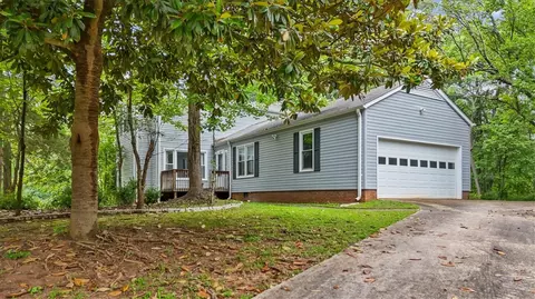 156 Cedar Creek Cir, Central, SC 29630