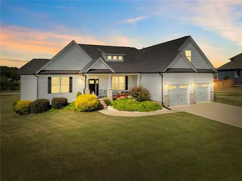 205 Barnstead Ct, Piedmont, SC 29673