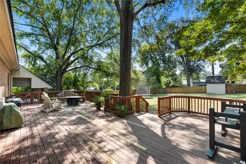 Exterior - 707 Windsor Dr, Anderson, SC 29621 photo 5 of 12