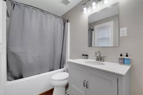 460 W Queen St, Pendleton, SC 29670 photo 17
