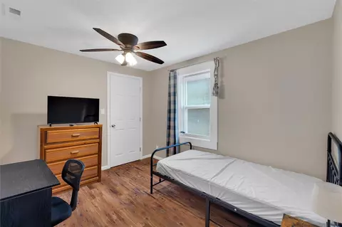 460 W Queen St, Pendleton, SC 29670 photo 14