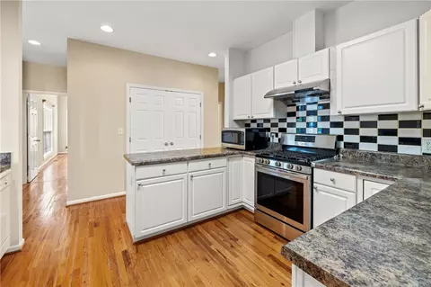 102 Brookstone Way, Central, SC 29630 photo 11