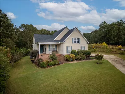 102 Brookstone Way, Central, SC 29630 photo 8