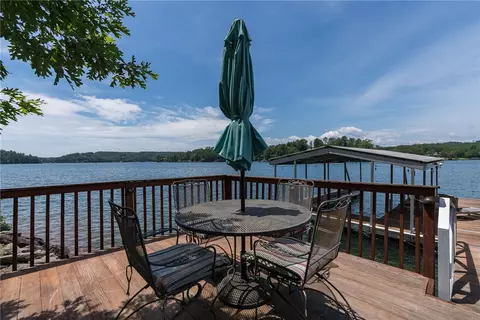 121 Mountain Mint Way, Sunset, SC 29685 photo 4