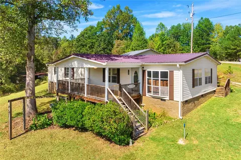 623 Verner Dr, Westminster, SC 29693