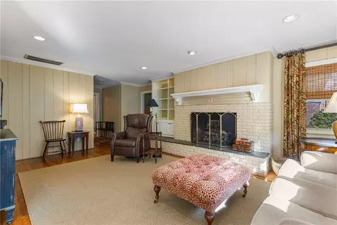 Living - 200 Augusta St, Easley, SC 29640 photo 3 of 4