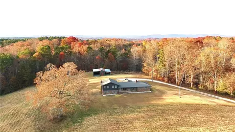 140 Pickens Rd, Westminster, SC 29693