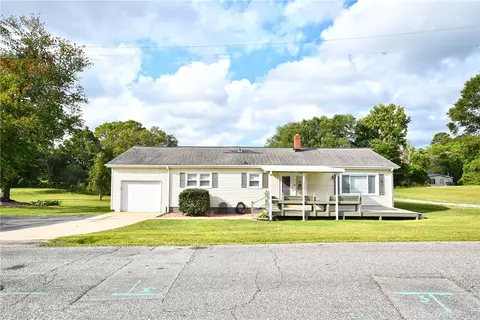 105 Emile St, Greenville, SC 29617