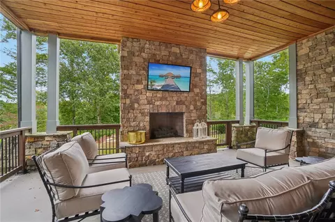 Exterior - 366 Peninsula Rdg, Sunset, SC 29685 photo 5 of 12