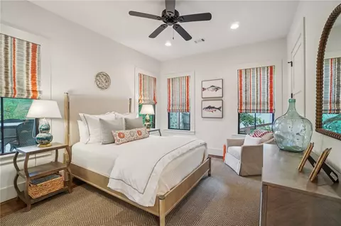 Bedroom - 366 Peninsula Rdg, Sunset, SC 29685 photo 1 of 8