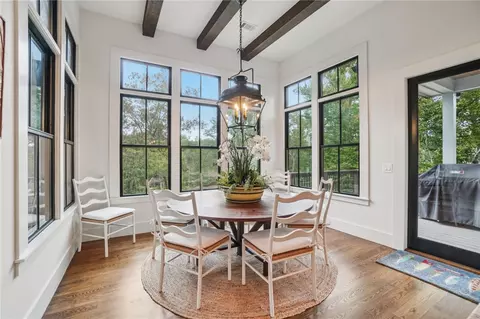 Dining - 366 Peninsula Rdg, Sunset, SC 29685 photo 1 of 2