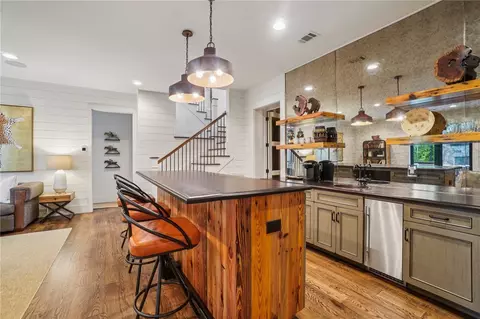 Kitchen - 366 Peninsula Rdg, Sunset, SC 29685 photo 4 of 4
